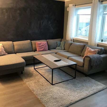 Leiligheten Pa Tomasjordnesvegen Tromsø Eksteriør billede