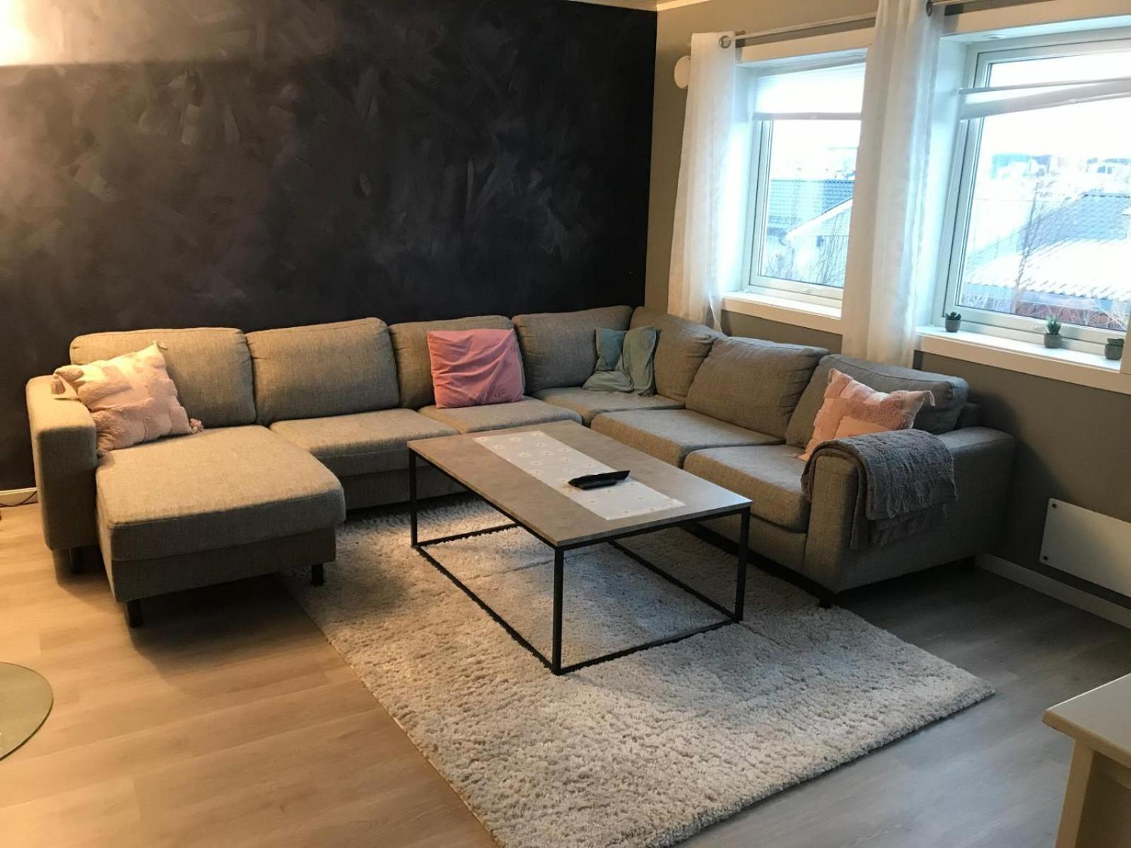 Leiligheten Pa Tomasjordnesvegen Tromsø Eksteriør billede